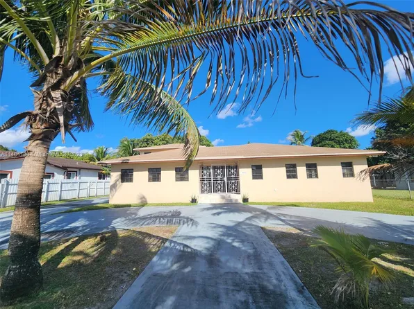 3405 NW 180th St, Miami Gardens, FL 33056