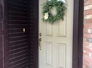 5866 Spring Sq, San Antonio, TX 78247