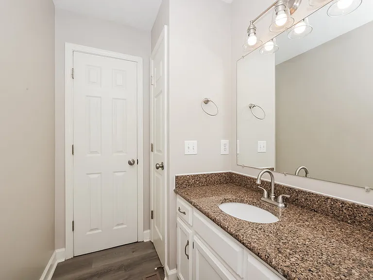 903 Retriever Pl — Photo 16