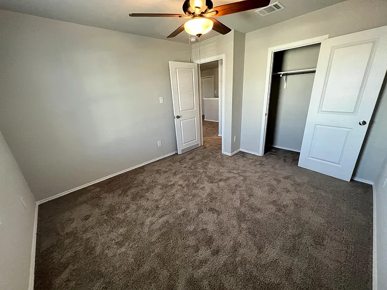 2824 Rosefinch — Photo 28