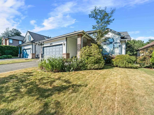 21558 86a Cres, Langley, BC V1M 2E3