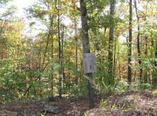 6525 Dennis Rd, Walnut Cove, NC 27052