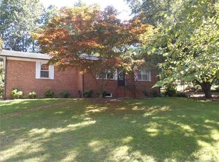 107 W Crestview St, Landrum, SC 29356