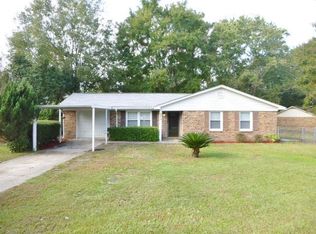 9863 Midview Dr, Ladson, SC 29456