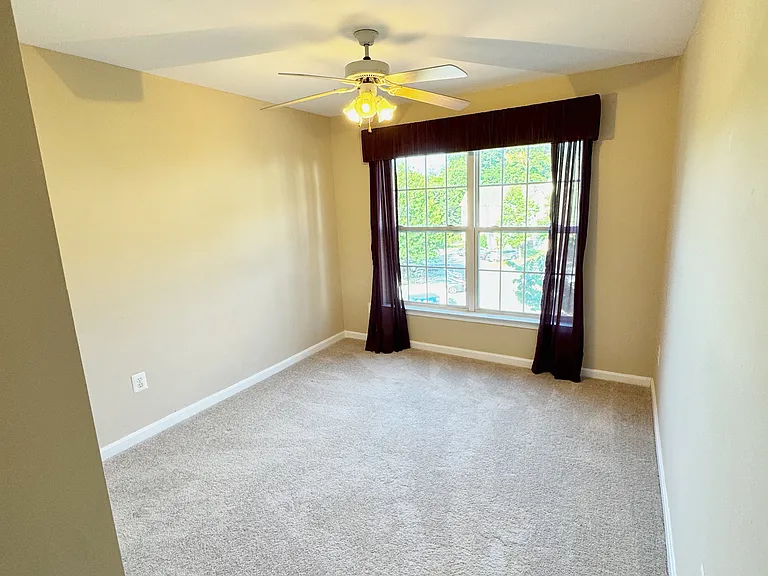 2015 Gov Thomas Bladen Way #204 — Photo 11