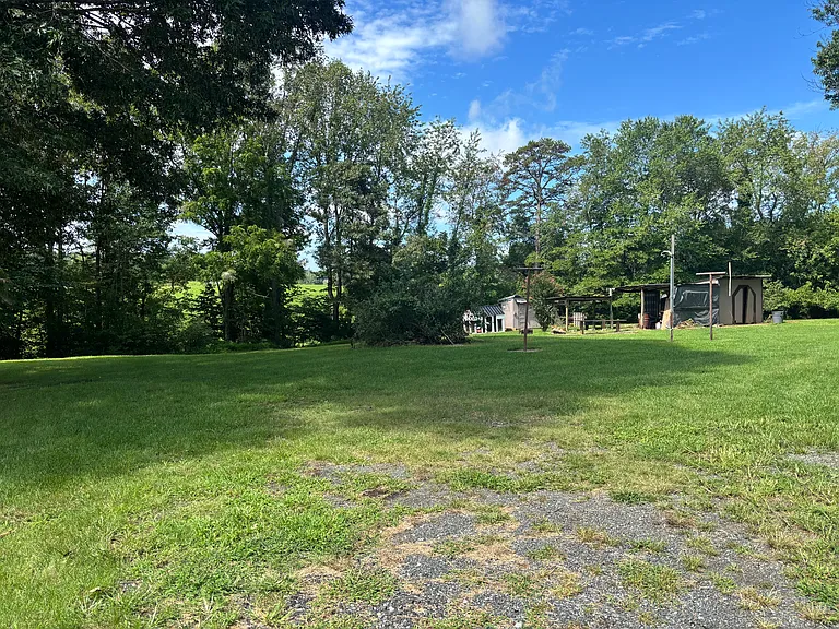 1146 Old Highway 52 — Photo 4