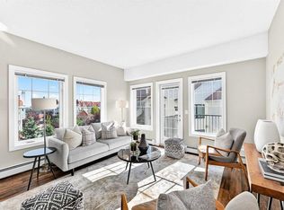 20 NE Royal Oak Plz NW #401, Calgary, AB T3G 0E6