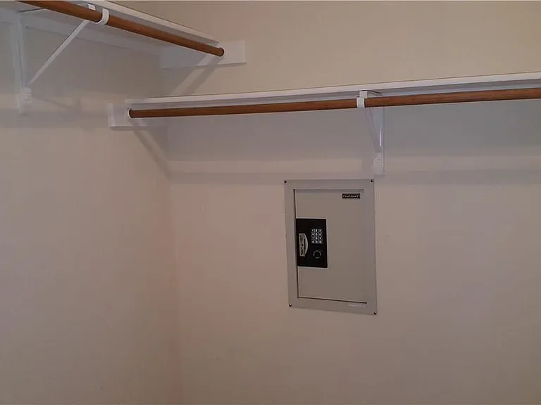2100 Pipers Field Dr #46 — Photo 15