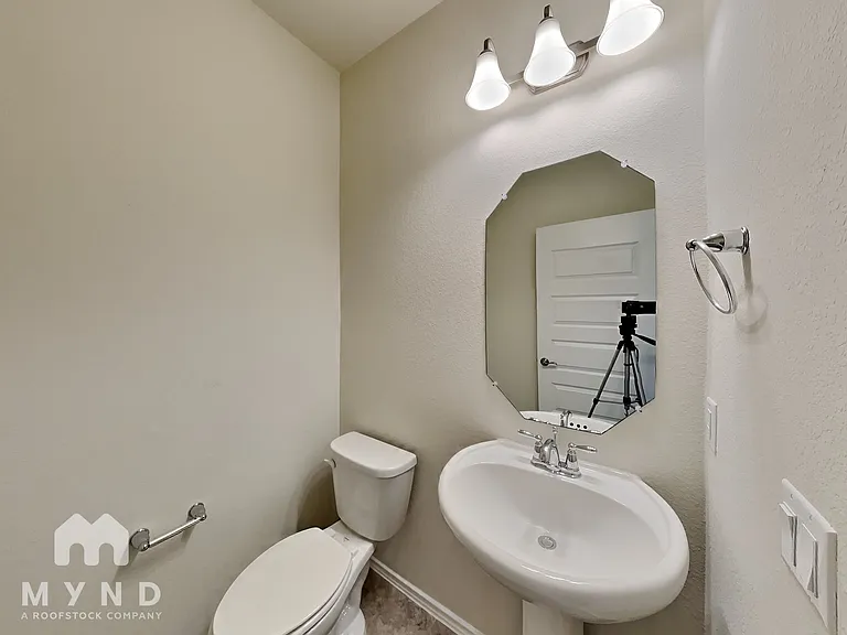 14000 Osmarea Dr — Photo 19