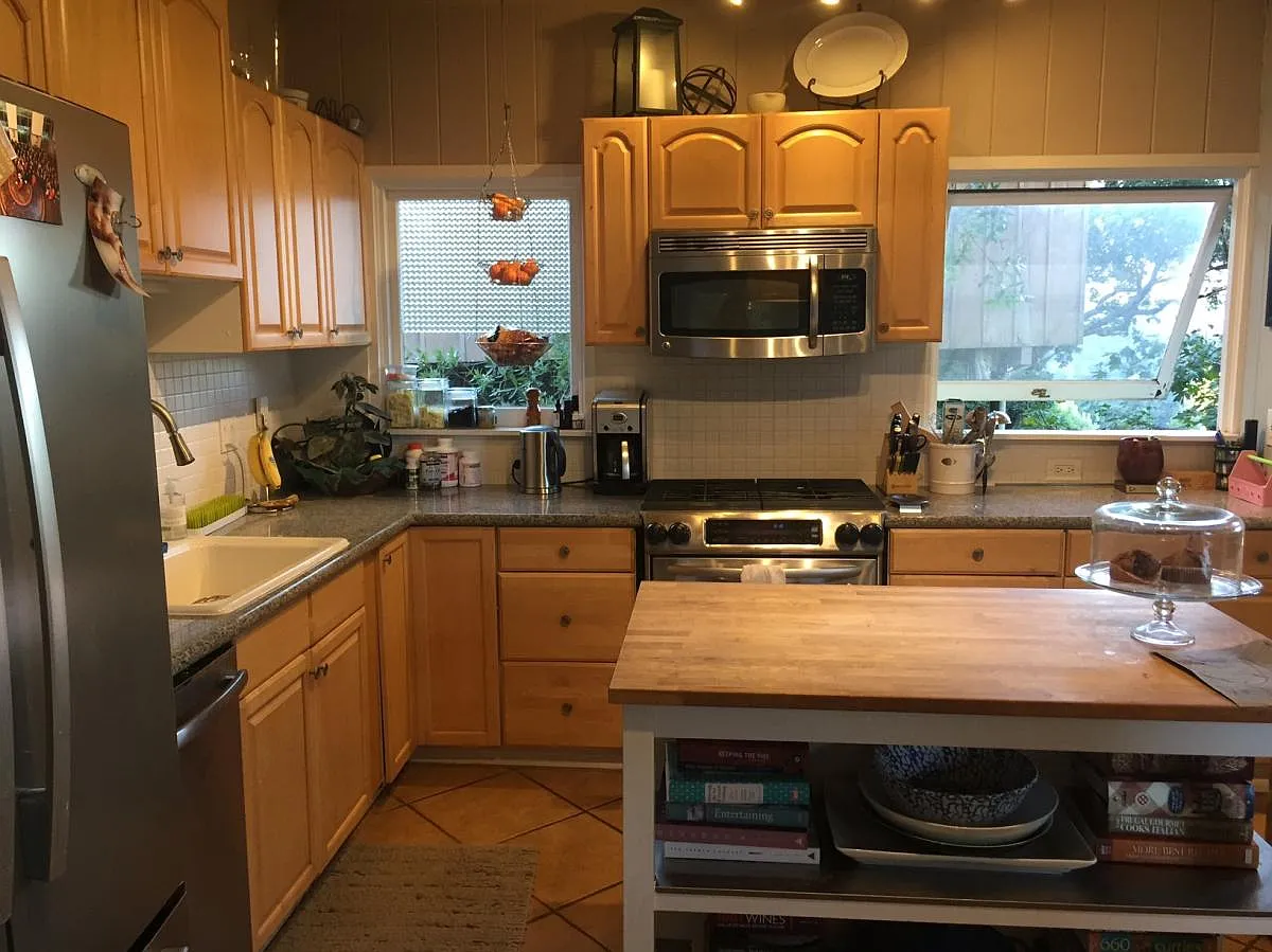 3 bed, 1300 sqft, $6,500 — Photo 4
