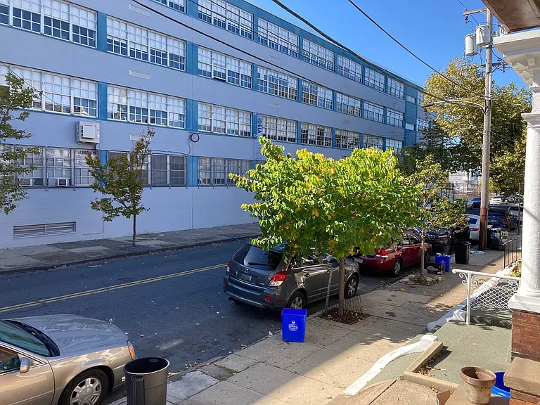 5215 Pine St — Photo 18