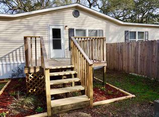 7205 Rebel Dr, Milton, FL 32583