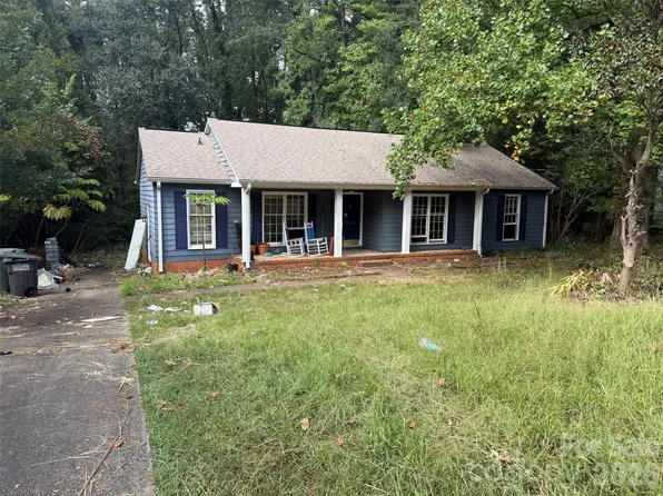 3740 Sugar Spring Rd, Gastonia, NC 28054