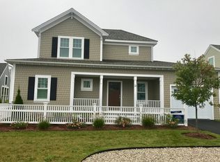 29 Cottage Ln, Mashpee, MA 02649