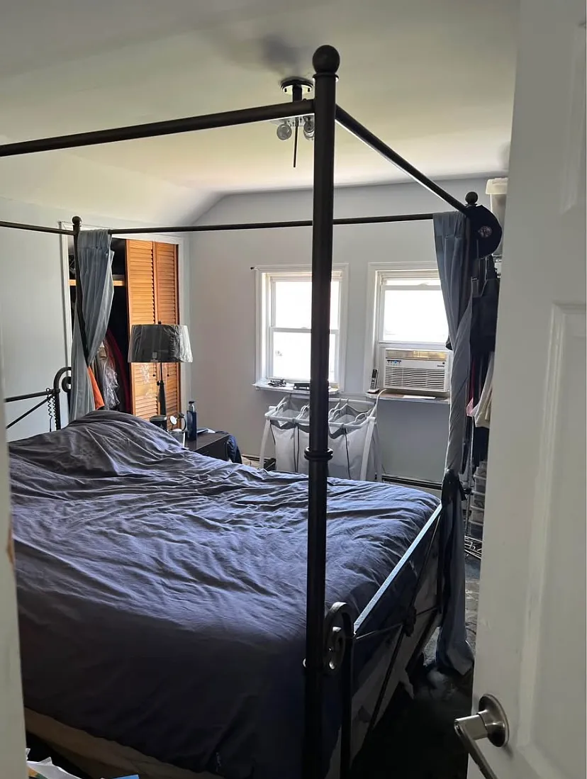 3 bed, $3,300 — Photo 1