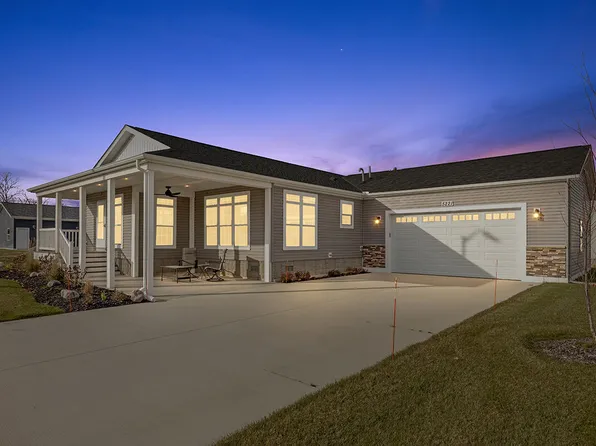 5221 Hollow Ln #170, Holland, MI 49423