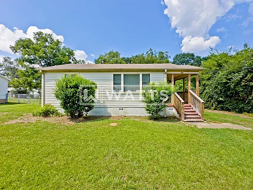 3121 Monroe Ave Photo 1