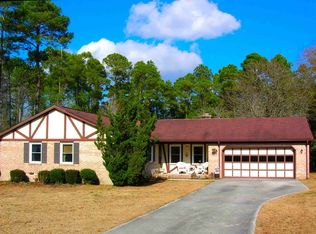 306 Meadows Ln, Newport, NC 28570