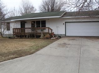 2403 Greenwood St, Muskegon, MI 49441