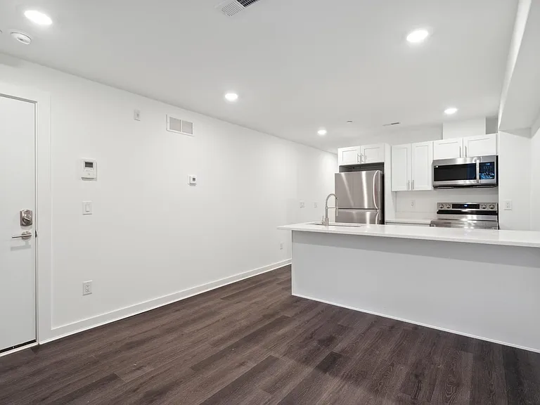 4021 Haverford Ave #1 — Photo 3