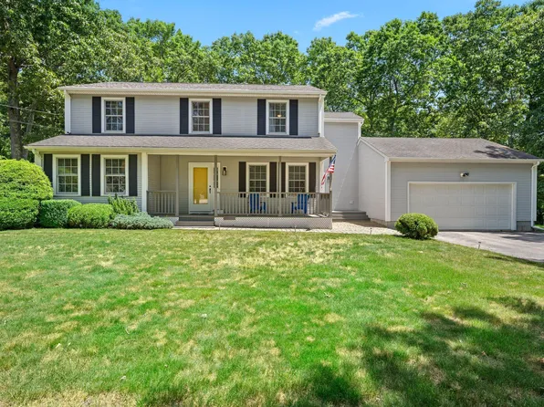 127 Winnapaug Rd, Westerly, RI 02891