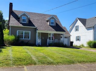 137 Cummins Ave, Conneaut, OH 44030