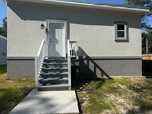 4th image of 6087 E Adams St