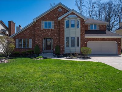 217 Brush Creek Rd, Williamsville, NY, 14221