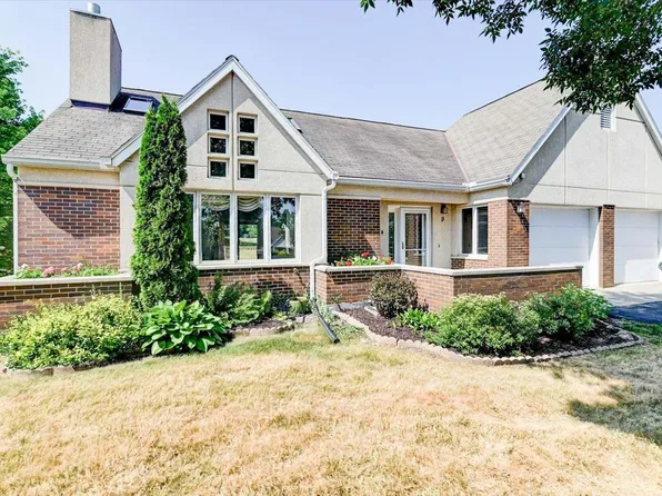 9 Sebring Ct, Madison, WI 53719