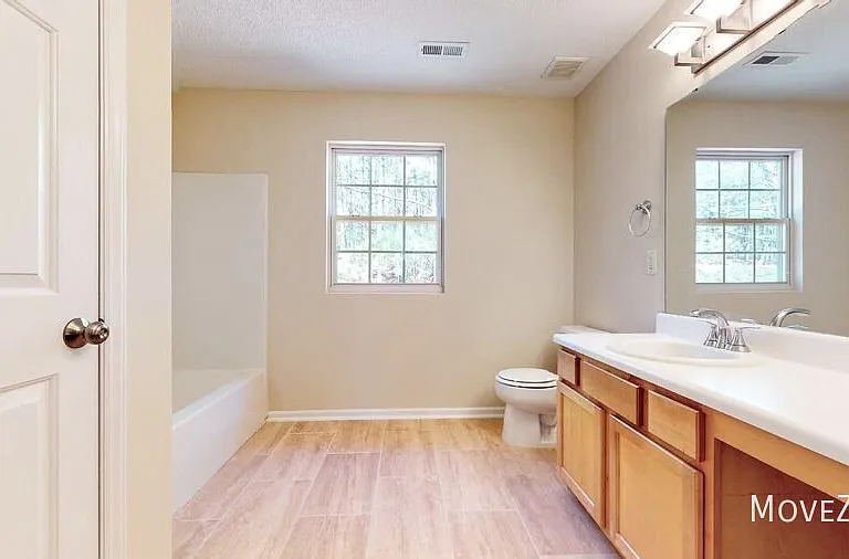312 Arbor Greene Dr — Photo 24