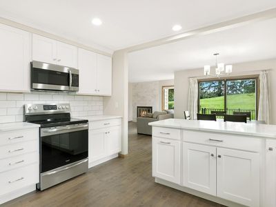 11355 36th Pl N, Plymouth, MN, 55441