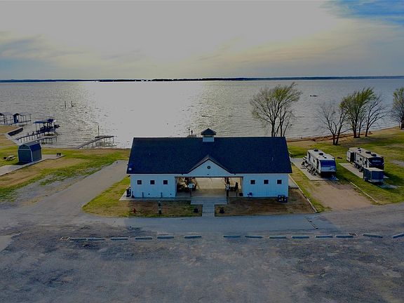 4th image of 6084 Peninsula Rd