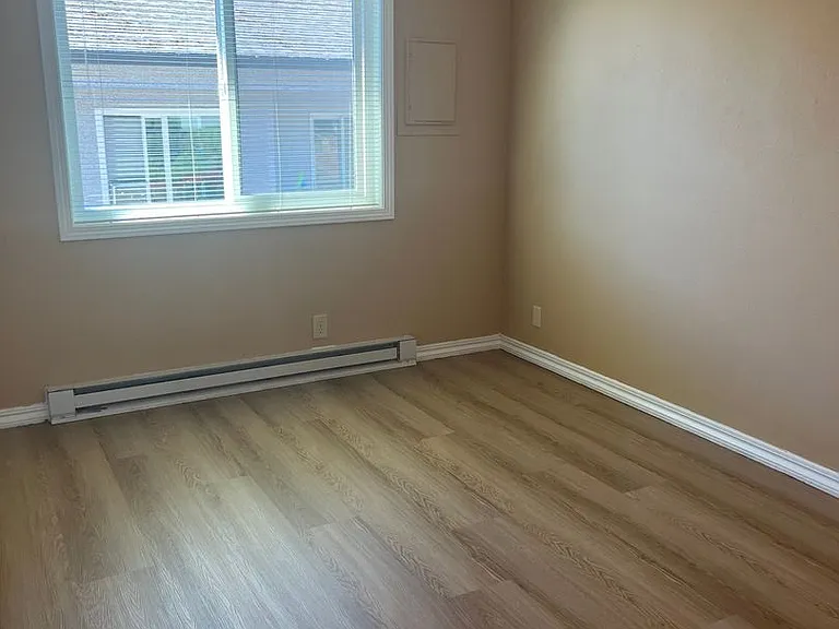 3404 Liberty Rd S #3 — Photo 8