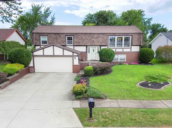 644 Shumaker Dr, Bellevue, OH 44811