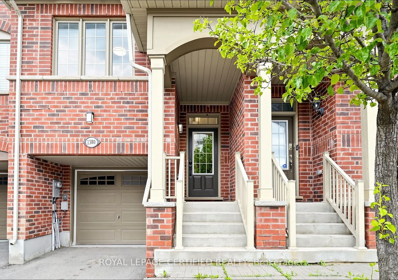 3 bed, $3,800 — Photo 2