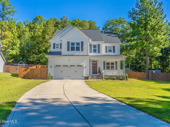 216 Vanderbuilt Court, Aberdeen, NC 28315
