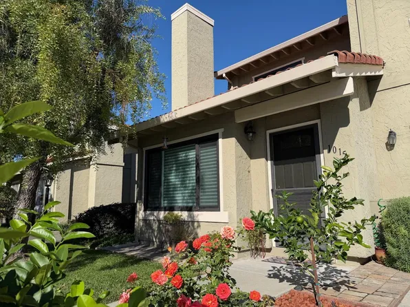 1015 Warburton Ave, Santa Clara, CA 95050