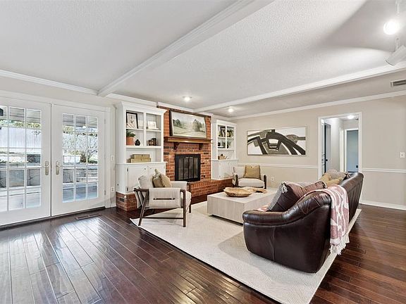 4th image of 1409 Bella Vista Dr