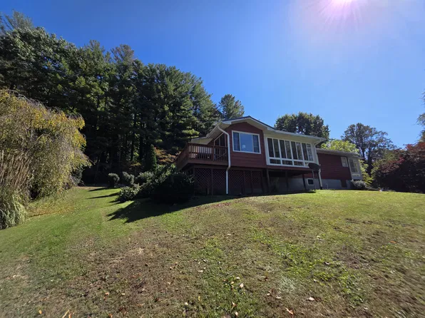 30 Belleview Rd, Waynesville, NC 28786