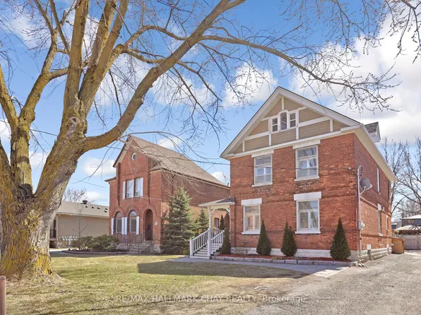 37 Main St W, New Tecumseth, ON L0G 1A0