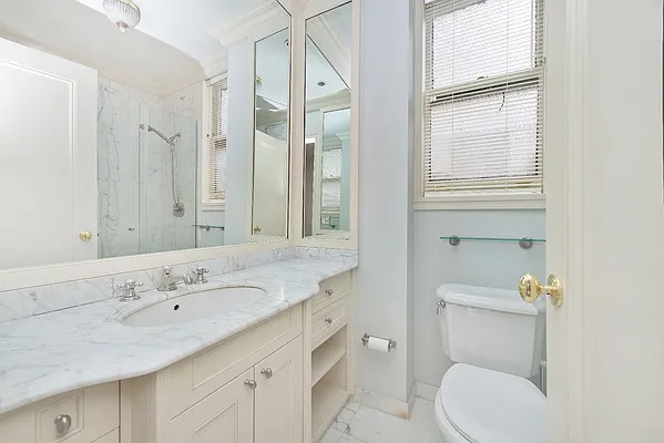 Sold by Keller Williams NYC | media 6