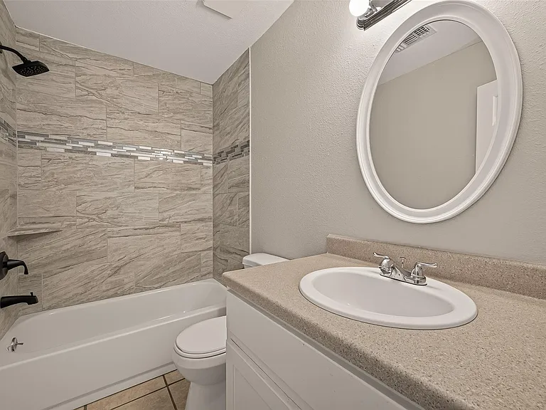 8607 Valley Forest Dr — Photo 18