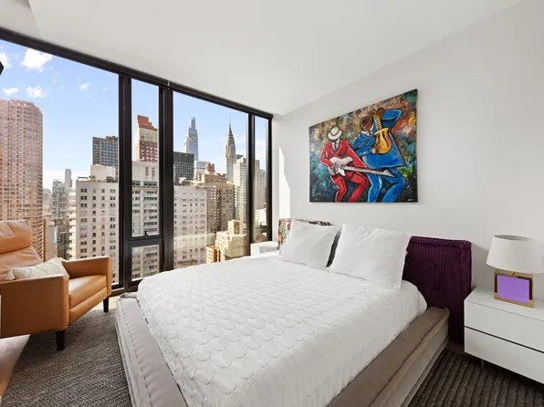 695 First Avenue image 7 of 15