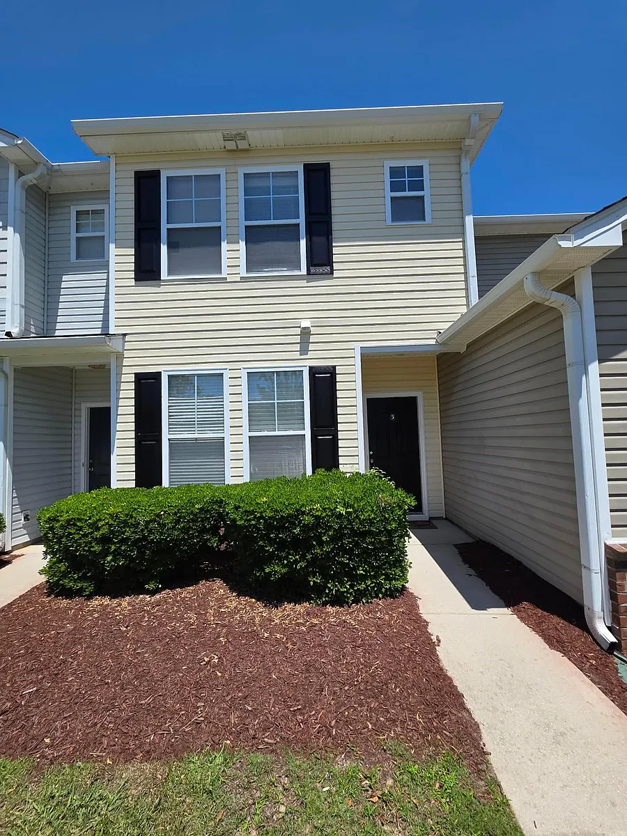 Building Photo - 133 Olde Towne Way #5