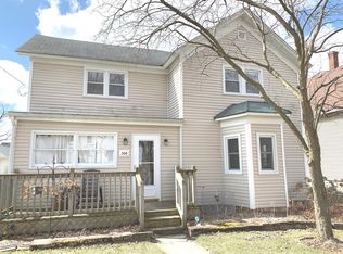 306 S 3rd St, Kirkland, IL 60146