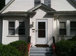 24 Noah St, Hyde Park, MA 02136