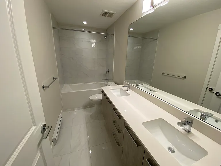 5311 Admiral Way #124 — Photo 20