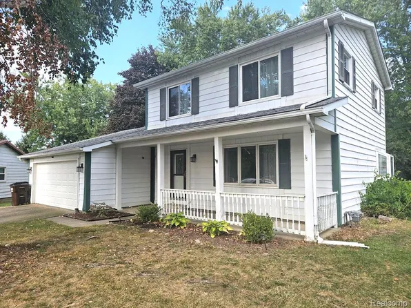 413 Marion Ct, Clinton, MI 49236