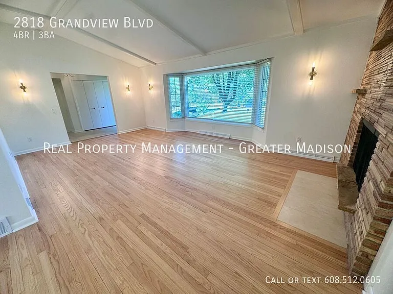 2818 Grandview Blvd — Photo 7