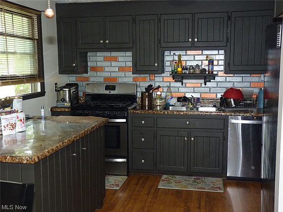 5th image of 2159 Woodland Trce